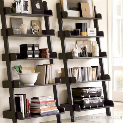 Ladder Bookshelf in Solid Wood