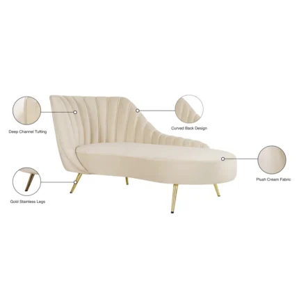 Tiberius Upholstered Chaise Lounge in Offwhite